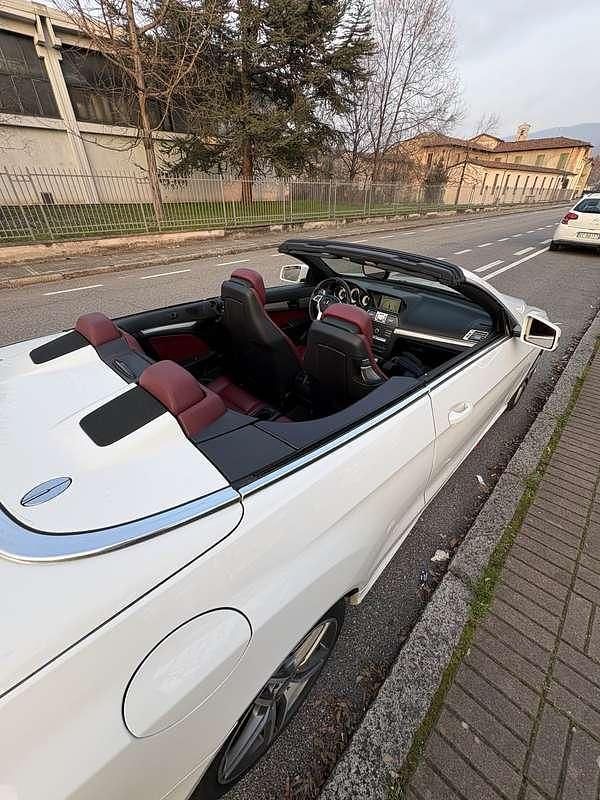Usata Mercedes E250 Executive 204 CV (150 kW) 2015 Bianco Cabrio