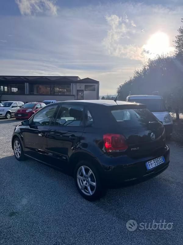 Usata VW Polo 74 CV (54 kW) 2016 Nero Utilitaria