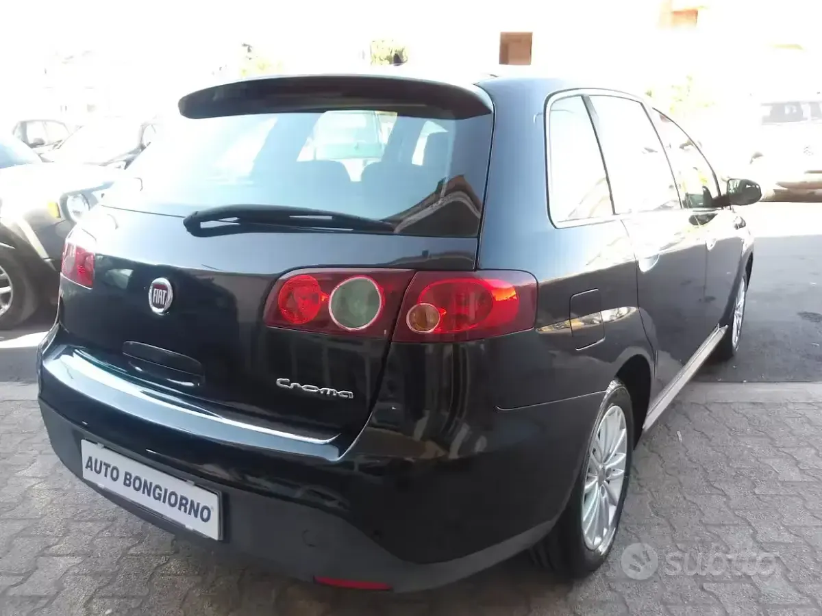 Usata Fiat Croma Dynamic 120 CV (88 kW) 2010 Nero Station wagon