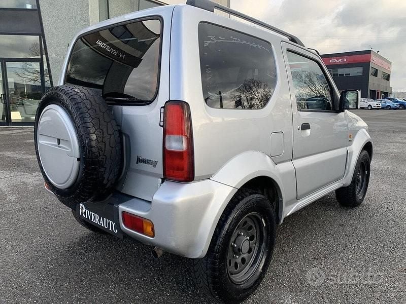 Usata Suzuki Jimny 2008 SUV
