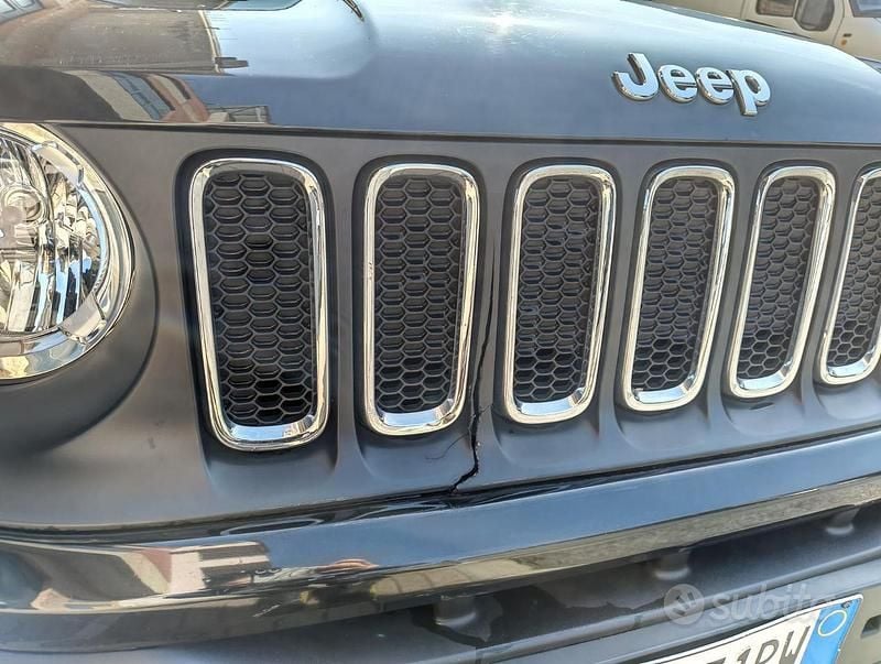 Używany Jeep Renegade 120 KM (88 kW) 2015 Czarny SUV
