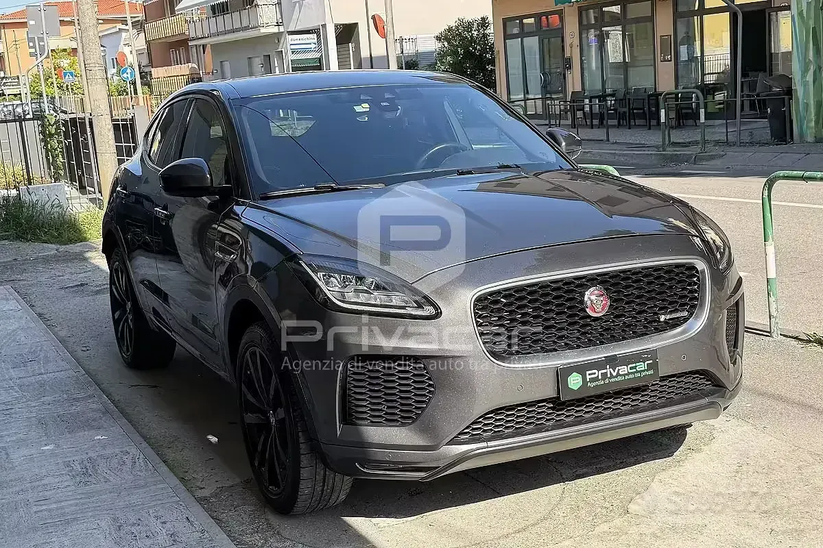 Usata Jaguar E-Pace R-Dynamic 179 CV (131 kW) 2018 Grigio SUV