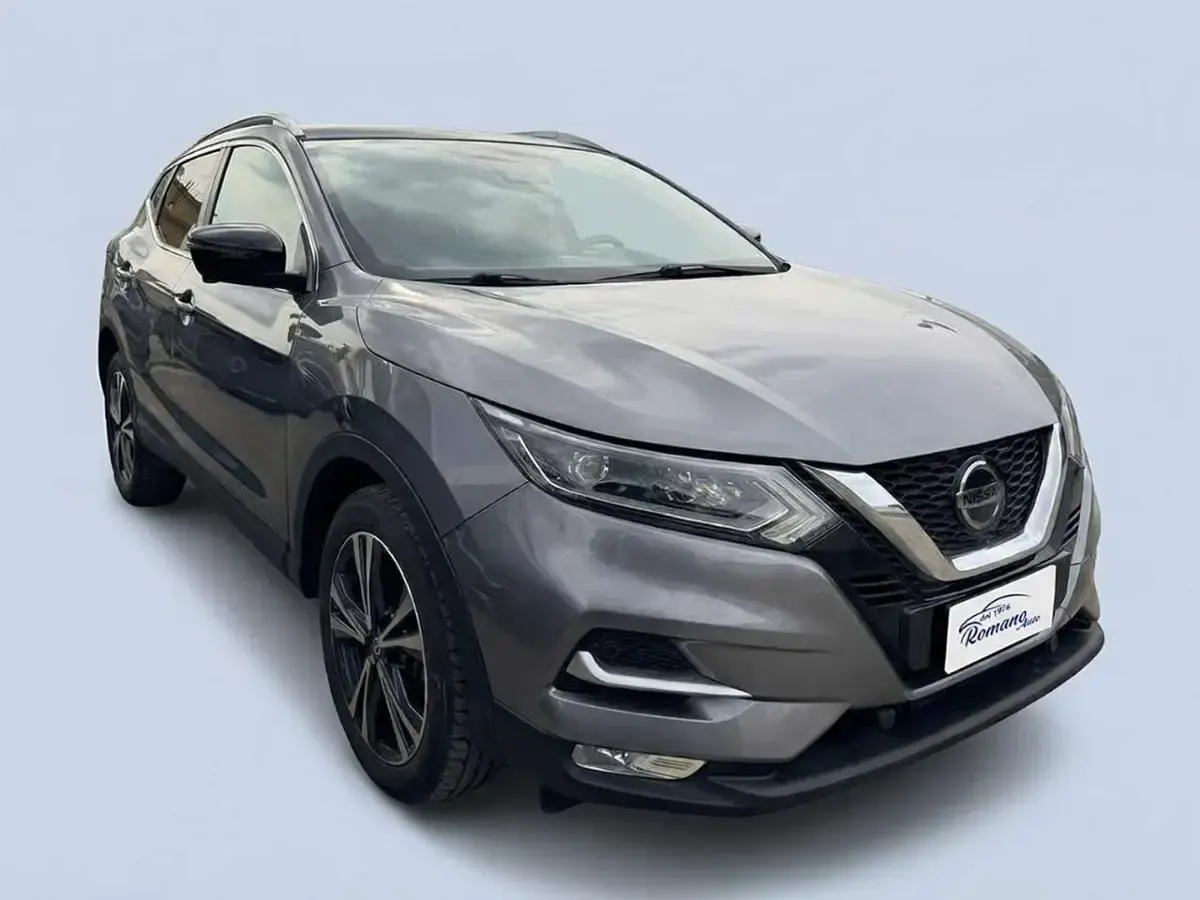 Usata Nissan Qashqai N-Connecta 116 CV (85 kW) 2019 Gray SUV
