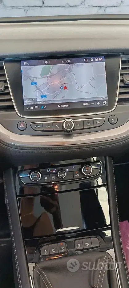 Usata Opel Grandland X 130 CV (95 kW) 2018 Nero SUV