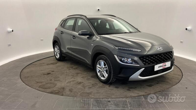 Usata Hyundai Kona 120 CV (88 kW) 2022 Grigio SUV