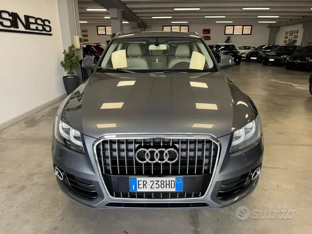 Usata Audi Q5 143 CV (105 kW) 2013 Grigio SUV
