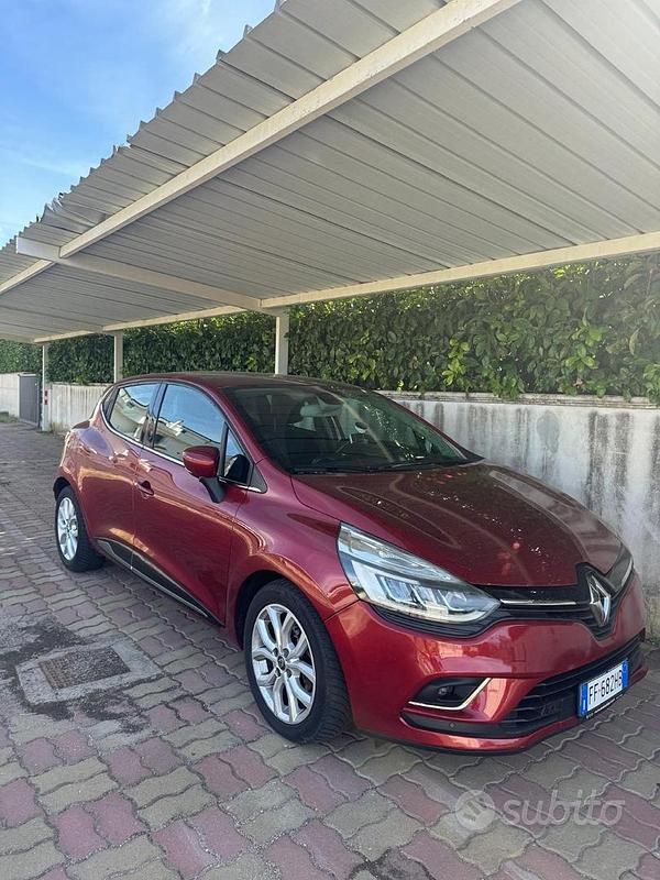 Usata Renault Clio IV 65 CV (47 kW) 2016 Rosso Berlina