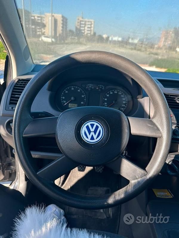Usata VW Polo Comfortline 54 CV (39 kW) 2003 Nero Berlina