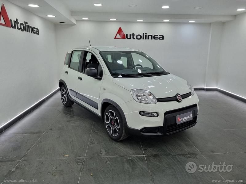 Usata Fiat Panda City Life 70 CV (51 kW) 2022 Bianco Utilitaria