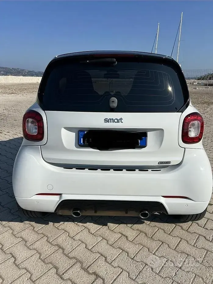 Usata Smart ForTwo Coupé Brabus Xclusive 109 CV (80 kW) 2017 Bianco Coupé