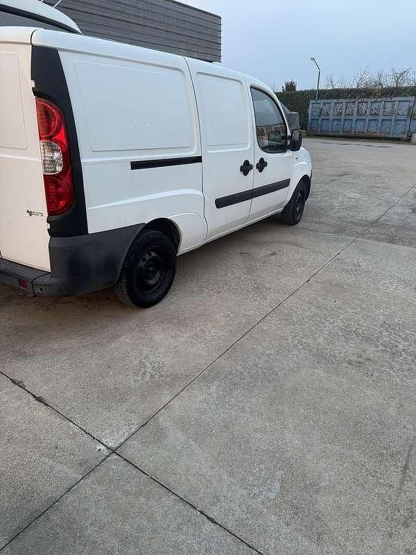Usata Fiat Doblò Active 103 CV (75 kW) 2008 Monovolume