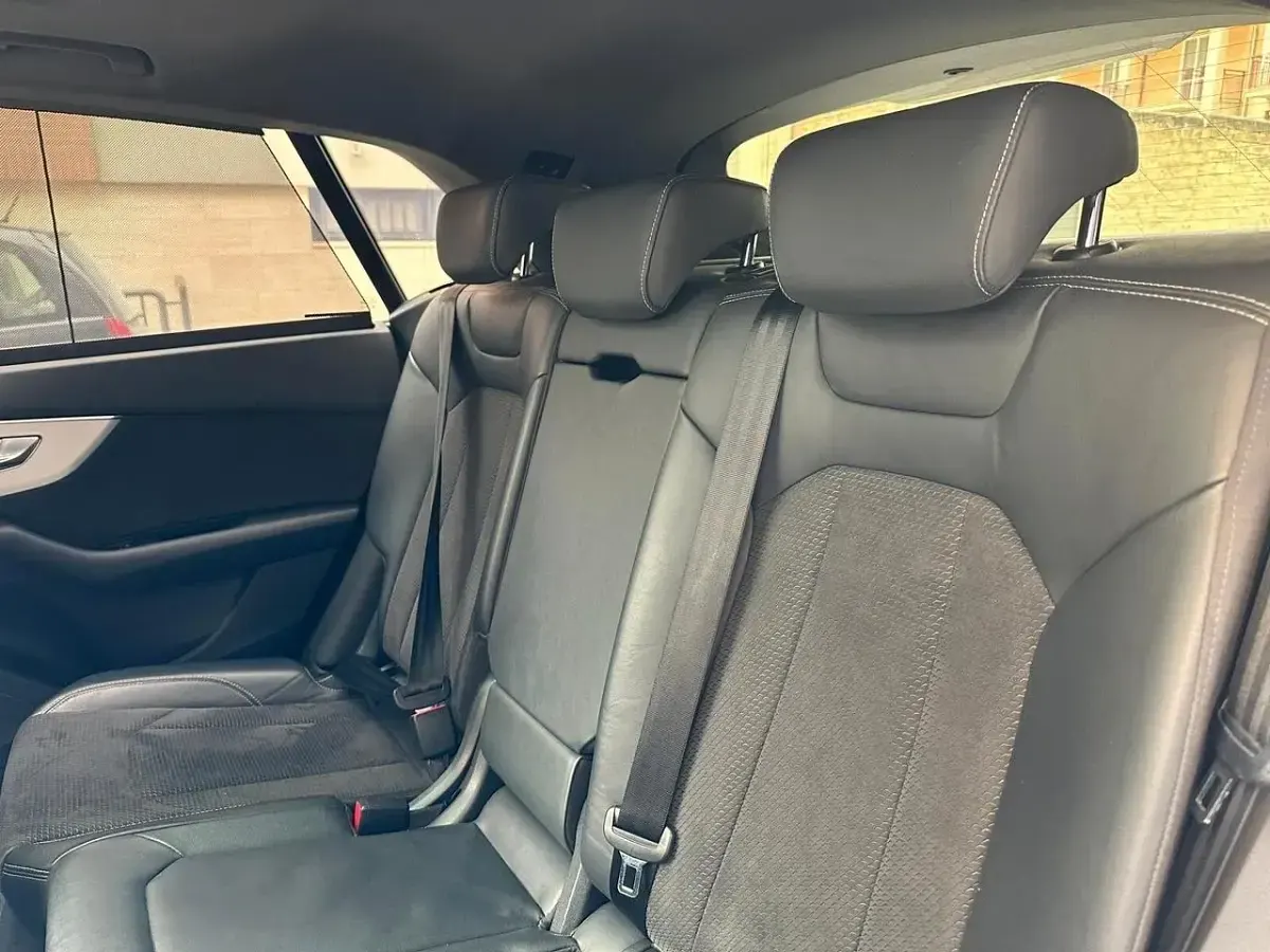 Usata Audi Q8 S-Line 285 CV (209 kW) 2019 Argento SUV