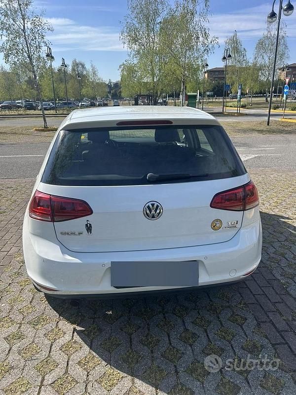 Usata VW Golf VII 105 CV (77 kW) 2013 Bianco Berlina