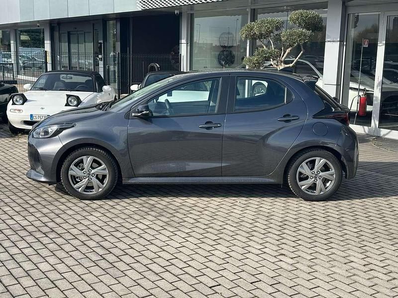 Usata Mazda 2 116 CV (85 kW) 2025 Grigio Utilitaria