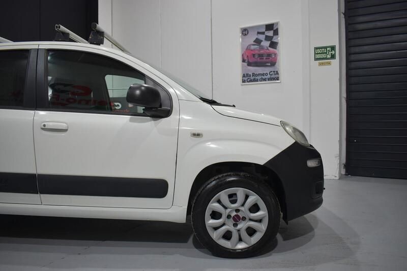 Usata Fiat Panda 4x4 Climbing 75 CV (55 kW) 2013 Bianco Utilitaria
