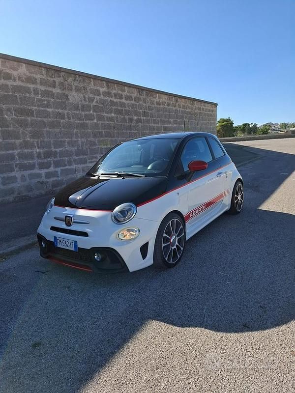 Usata Abarth 595 165 CV (121 kW) 2017 Bianco Berlina