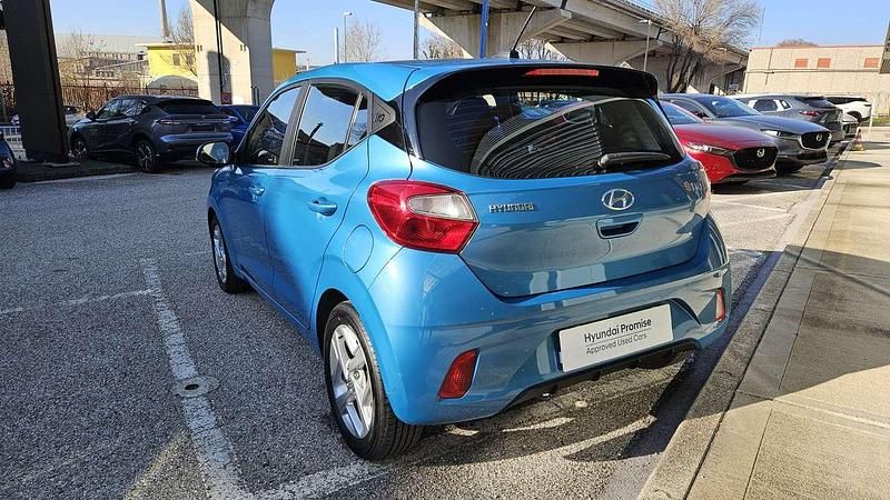 Usata Hyundai i10 67 CV (49 kW) 2023 Aqua turquoise Utilitaria