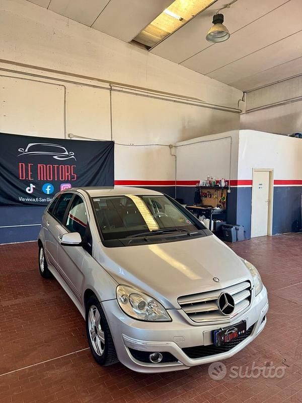 Usata Mercedes A170 Style 115 CV (84 kW) 2011 Grigio Berlina