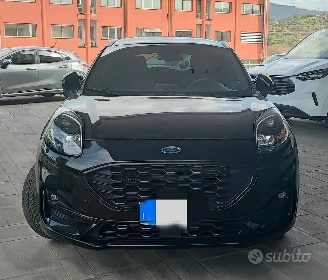 Usata Ford Puma ST-Line 125 CV (91 kW) 2020 Nero SUV