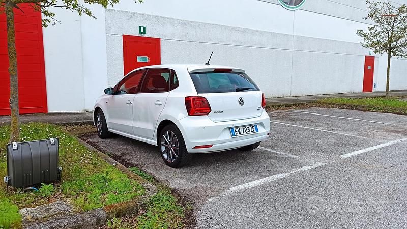 Usata VW Polo 75 CV (55 kW) 2014 Bianco Berlina