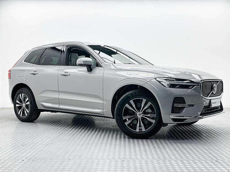 Usata Volvo XC60 Inscription 197 CV (144 kW) 2021 Argento SUV