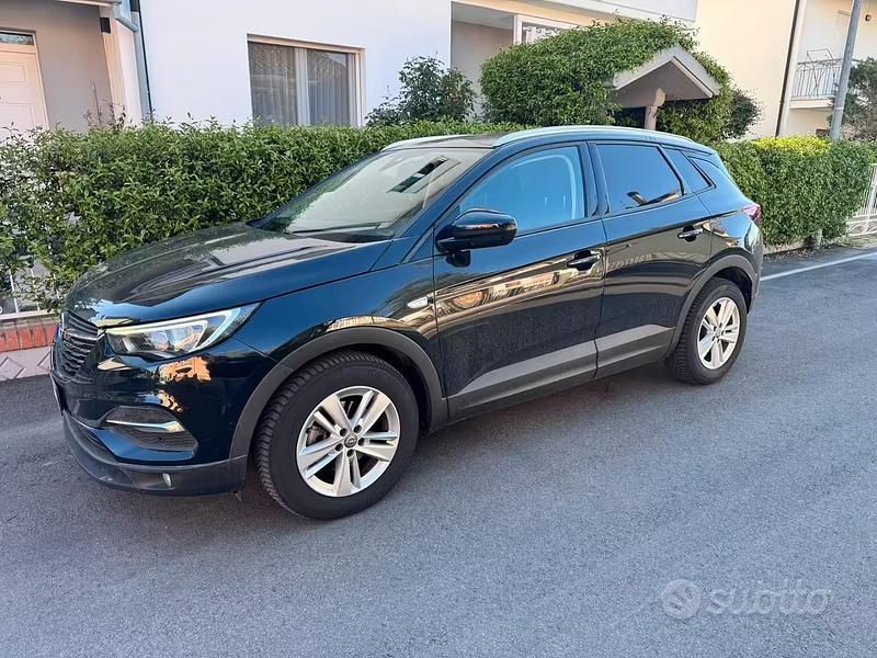 Usata Opel Grandland X Business 120 CV (88 kW) 2018 Nero SUV