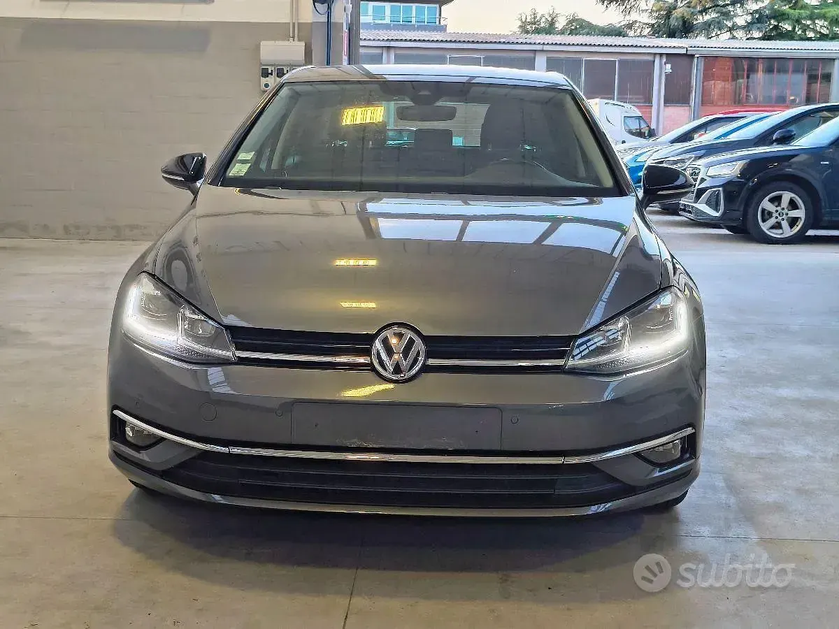 Usata VW Golf VII Executive 150 CV (110 kW) 2020 Grigio Utilitaria
