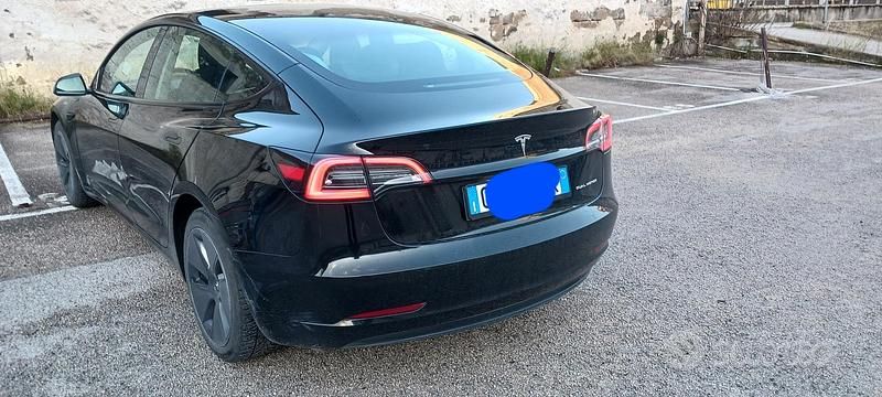 Usata Tesla Model 3 235 kW (320 CV) 2023 Nero Berlina