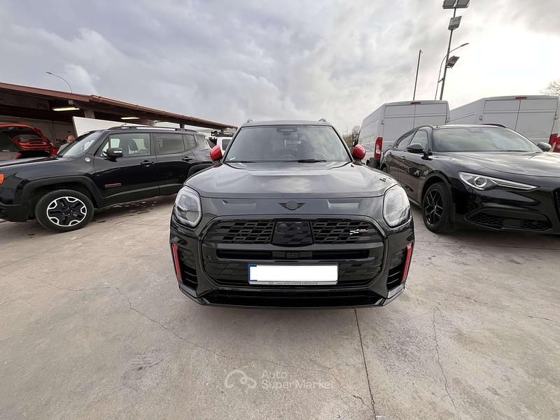 Usata Mini John Cooper Works 300 CV (220 kW) 2024 Nero Utilitaria