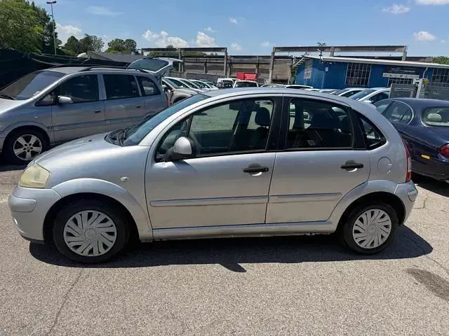 Usata Citroën C3 Exclusive 59 CV (43 kW) 2009 Grigio Berlina