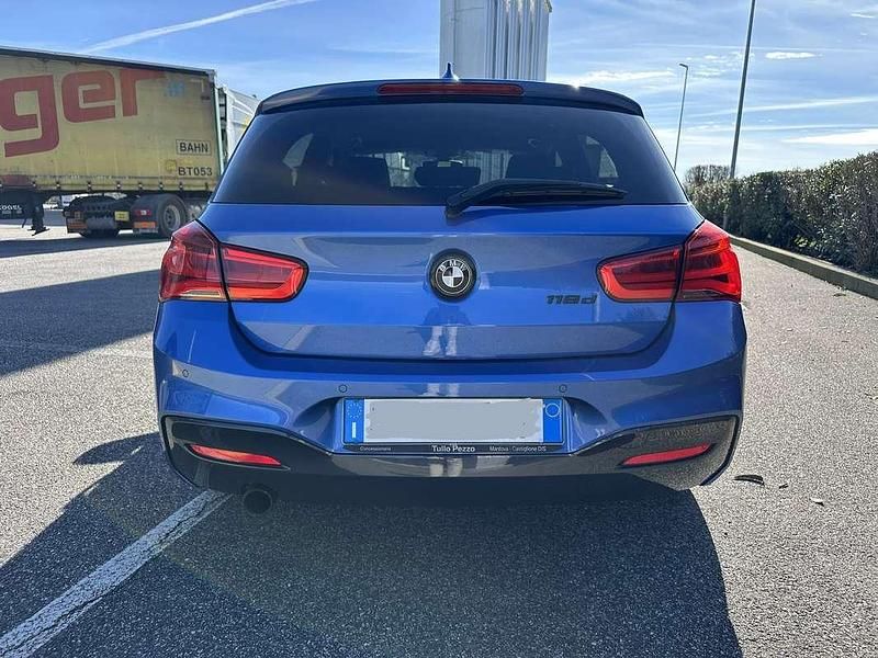 Usata BMW 118 M Sport 150 CV (110 kW) 2019 Blu/azzurro Utilitaria