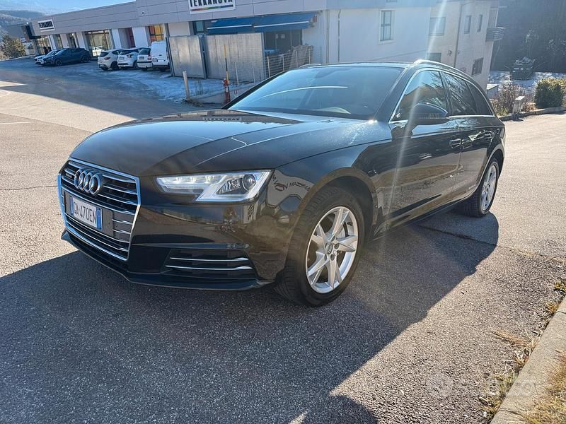 Usata Audi A4 Business 190 CV (139 kW) 2018 Nero Station wagon