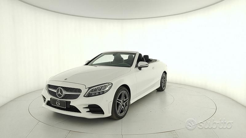Bianco Usata 2018 Mercedes 220 Premium Cabrio | 34.900 € (Ottimo prezzo) - Immagine 1/4