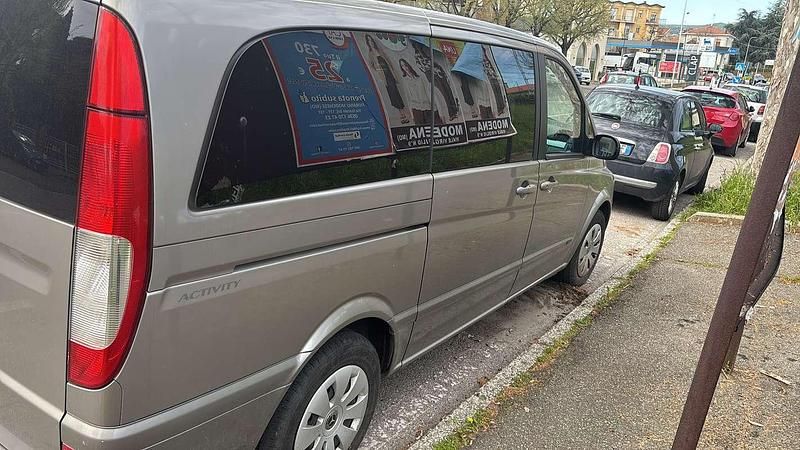 Usata Mercedes Viano 150 CV (110 kW) 2008 Monovolume