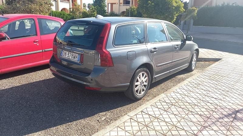 Usata Volvo V50 136 CV (100 kW) 2008 Grigio Station wagon