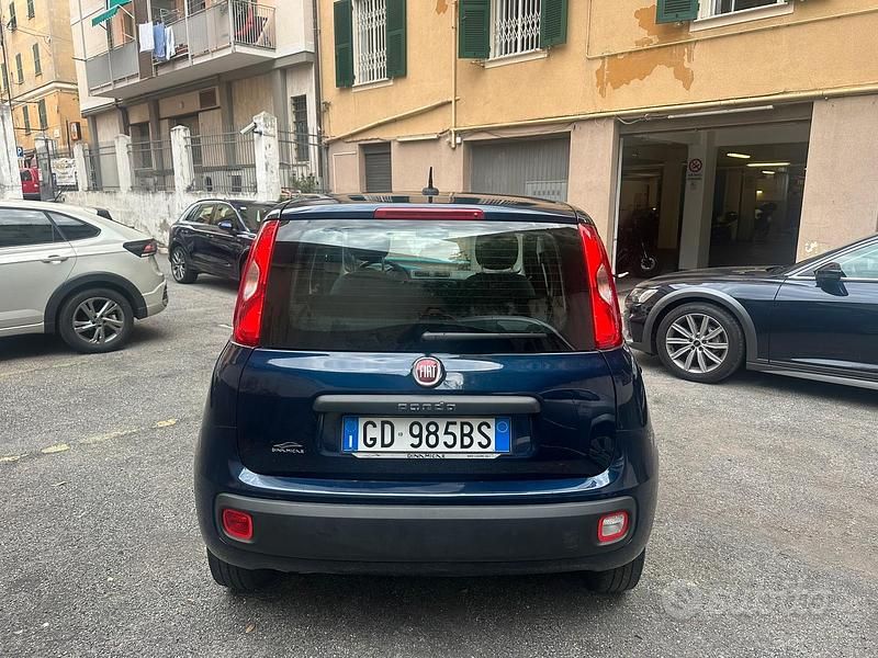 Usata Fiat Panda 69 CV (50 kW) 2021 Blu Utilitaria
