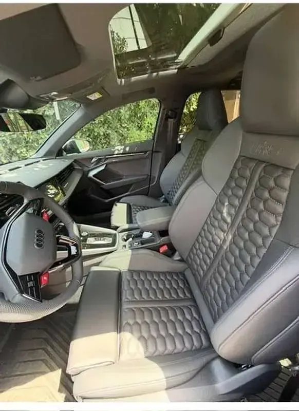 Nuova Audi RS3 Ambiente 400 CV (294 kW) 2026 Grigio Berlina