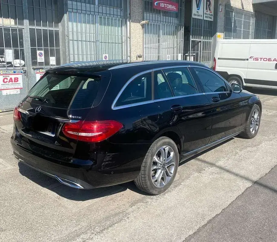 Usata Mercedes C220 Business 170 CV (125 kW) 2017 Station wagon
