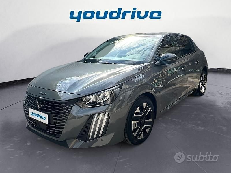 Usata Peugeot 208 Allure 110 CV (80 kW) 2025 Grigio Utilitaria