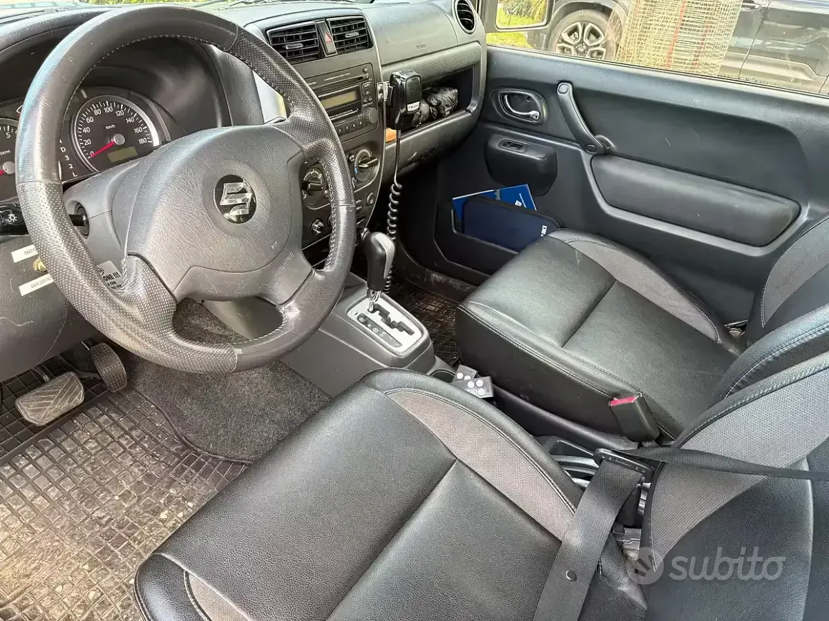 Usata Suzuki Jimny 2014 Marrone SUV
