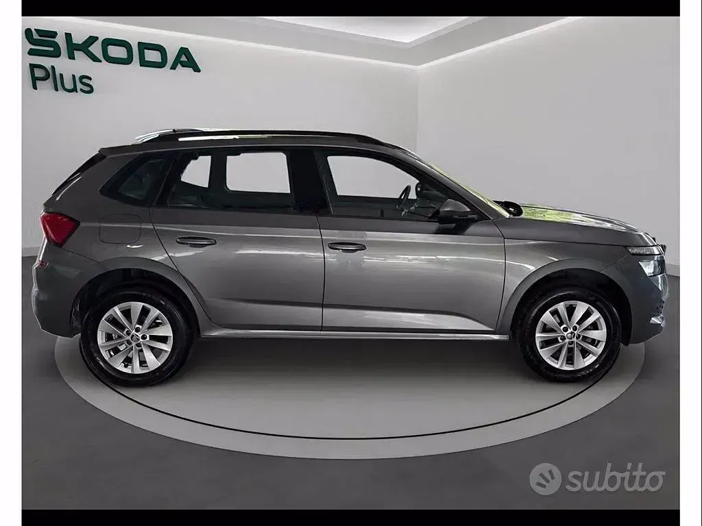 Usata Skoda Kamiq Selection 116 CV (85 kW) 2023 Grigio graphite metalizzato SUV