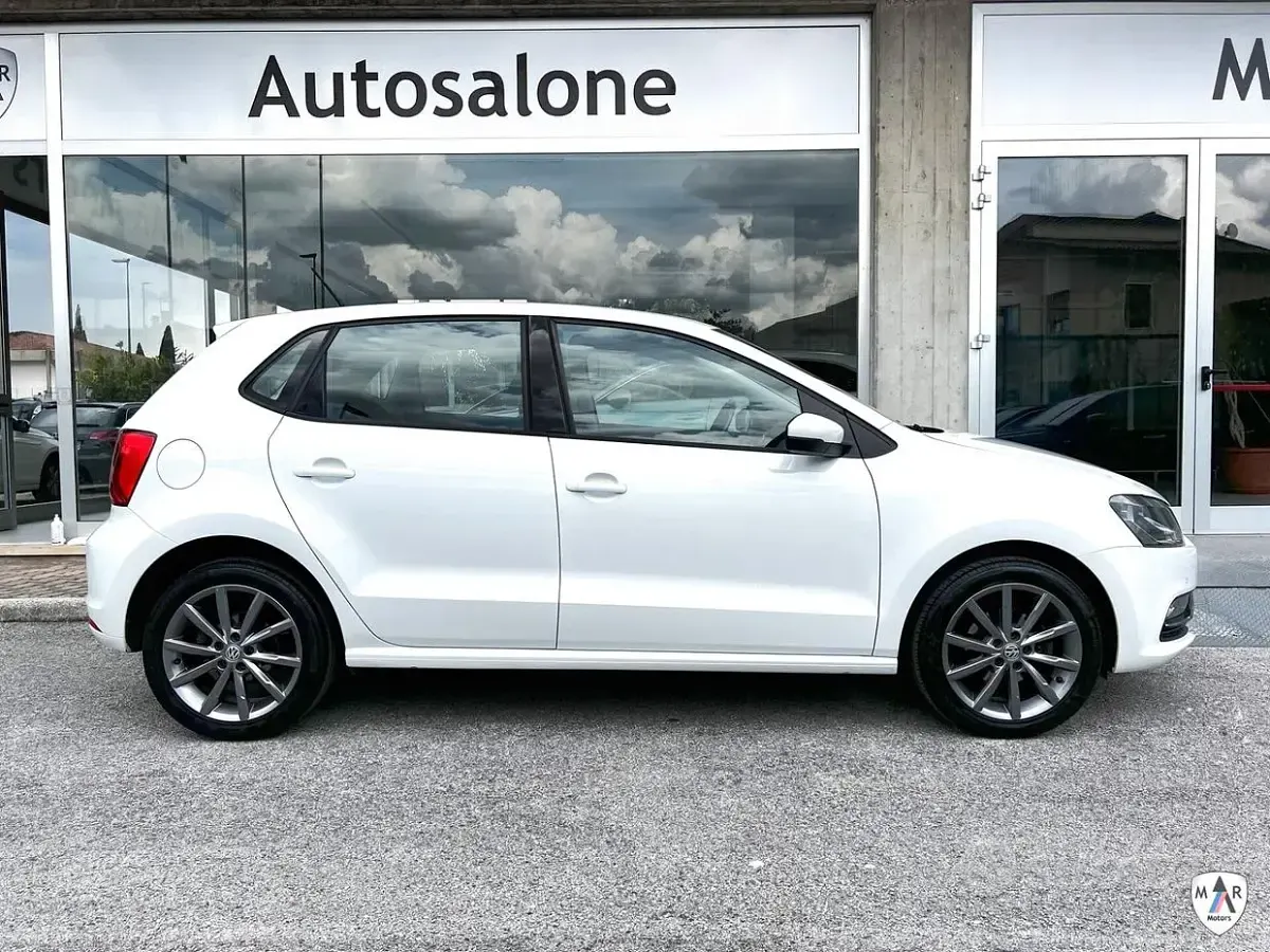 Usata VW Polo Highline 90 CV (66 kW) 2017 Bianco Berlina