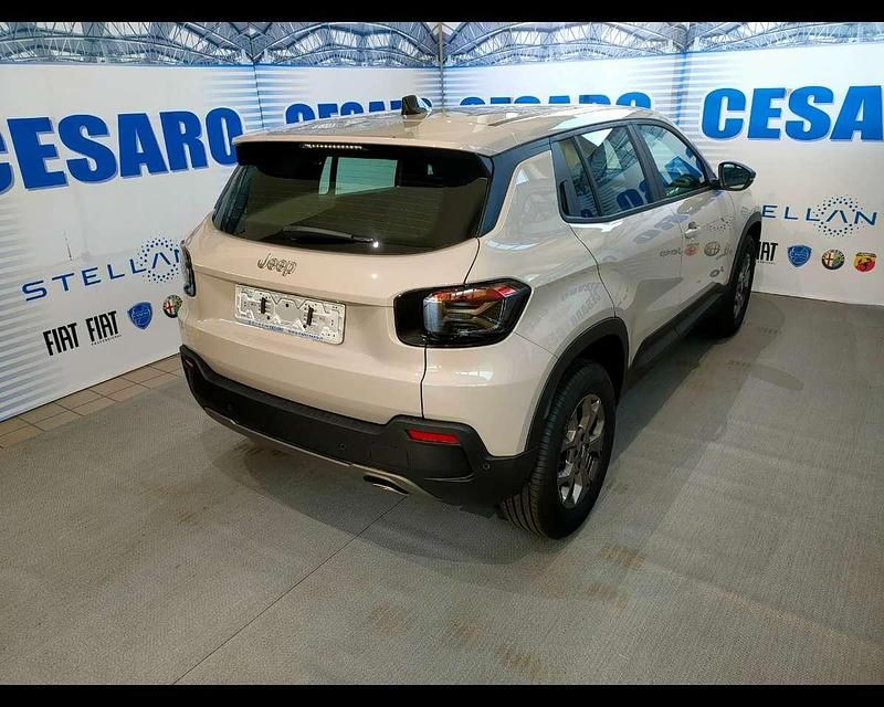 Nuevo Jeep Avenger Longitude 101 CV (74 kW) 2025 Gris SUV