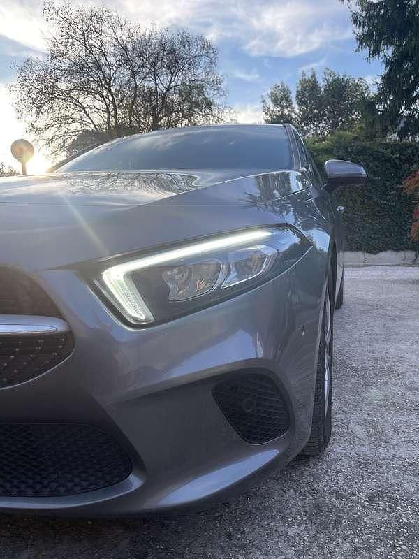 Usata Mercedes A180 Premium 116 CV (85 kW) 2020 Berlina