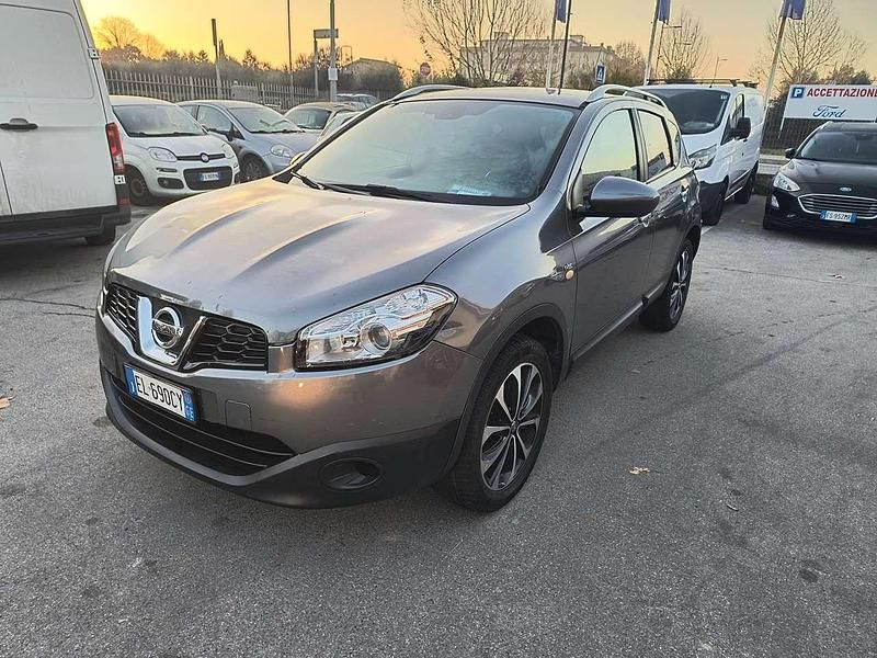 Grigio Usata 2011 Nissan Qashqai N-TEC SUV | 5900 € (Buon prezzo) - Immagine 1/4