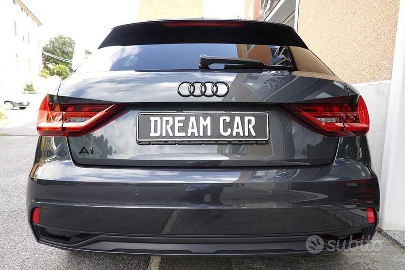 Usata Audi A1 S-Line 150 CV (110 kW) 2022 Grigio SUV