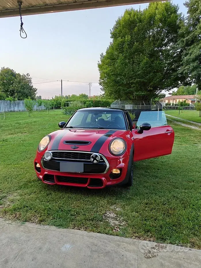 Usata Mini Cooper S 192 CV (141 kW) 2016 Rosso Utilitaria