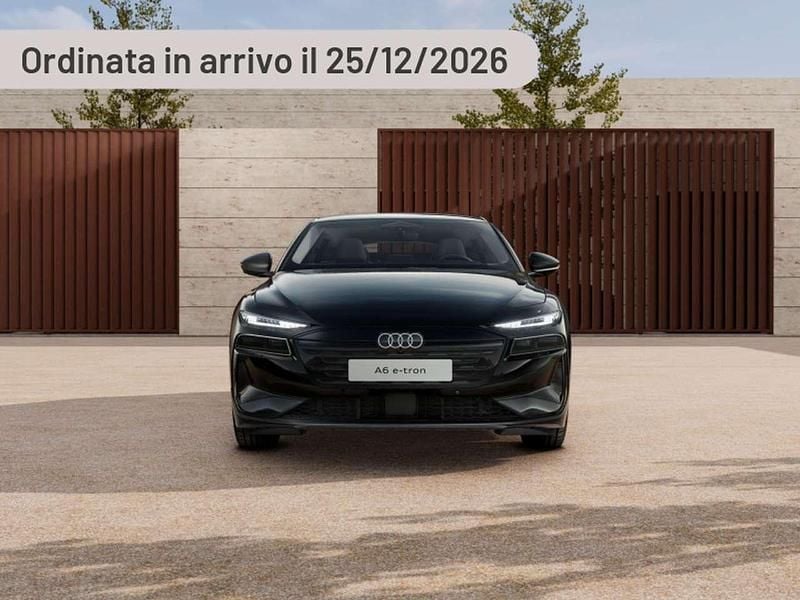 Nuova Audi A6 e-tron Advanced 119 kW (163 CV) 2026 Argento Station wagon