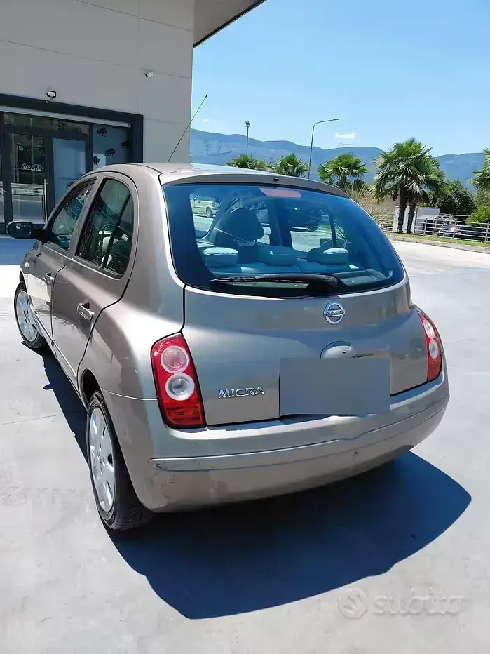 Usata Nissan Micra 80 CV (58 kW) 2006 Berlina