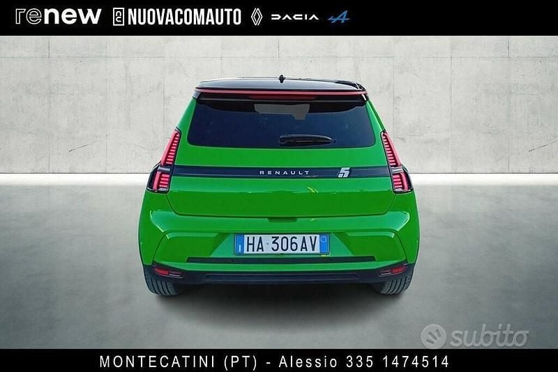 Usata Renault R5 Komfort 110 kW (150 CV) 2025 Nero Utilitaria